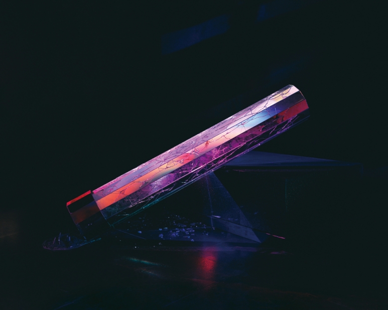 8-CHEN-WEI-陈维_The-Pillar-of-Broken断裂之柱_Leo-Xu-Projects.jpg